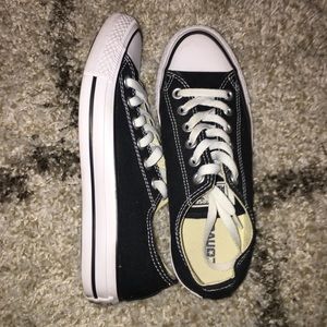 Converse chuck low top black